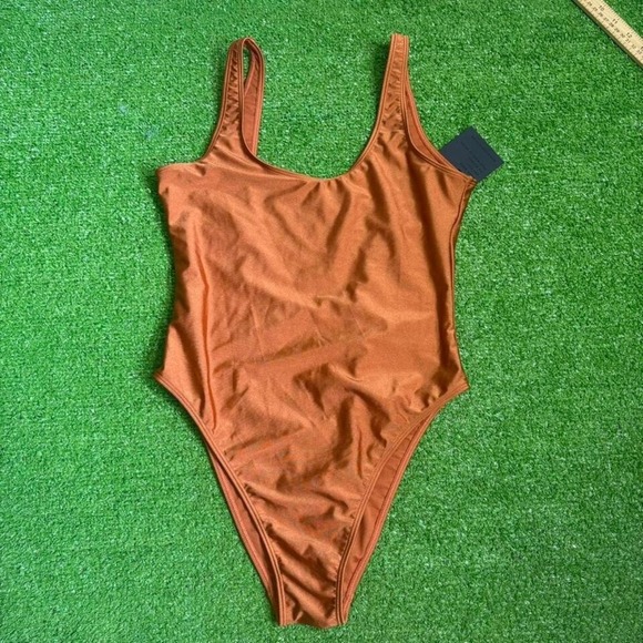 Dixperfect Women's L One Piece Swimsuit Burnt Orange NWT Beach Vacation - Picture 1 of 8